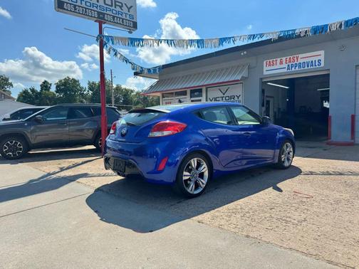 2012 Hyundai Veloster Base