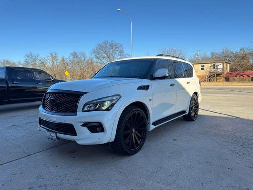 2016 INFINITI QX80 Base