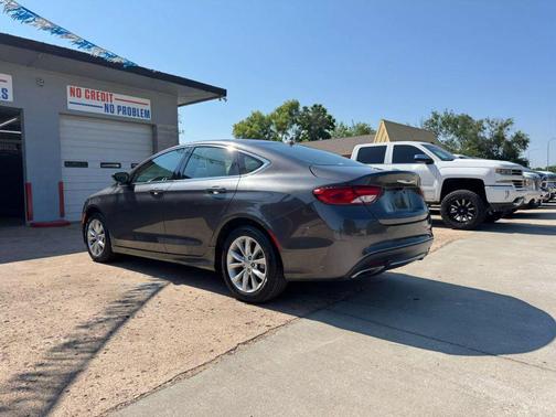 2015 Chrysler 200 C
