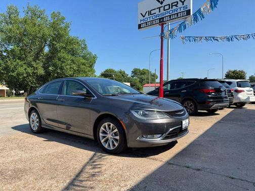2015 Chrysler 200 C