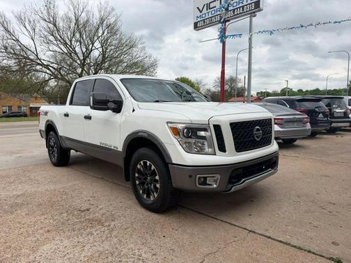 2019 Nissan Titan PRO-4X