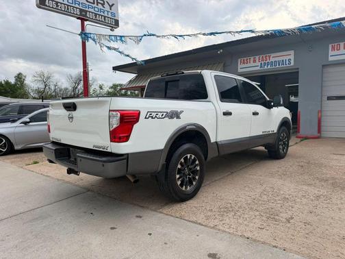 2019 Nissan Titan PRO-4X