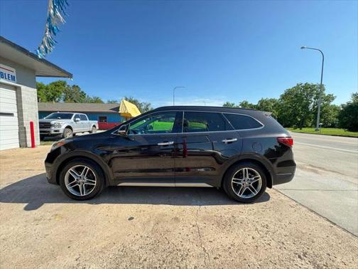 2017 Hyundai SANTA FE SE Ultimate