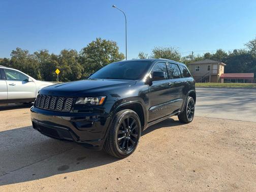 2018 Jeep Grand Cherokee Altitude