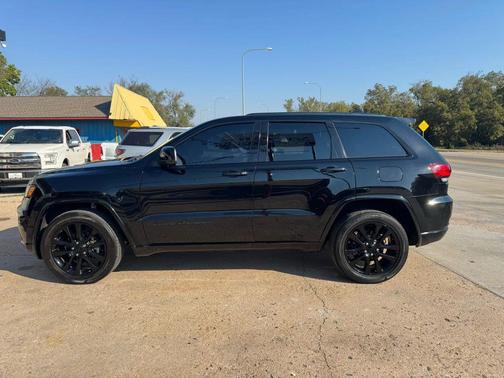 2018 Jeep Grand Cherokee Altitude