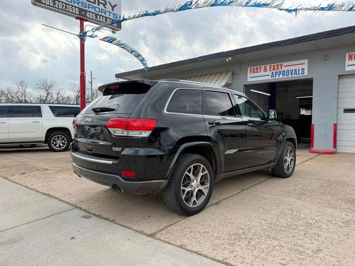 2018 Jeep Grand Cherokee Sterling Edition