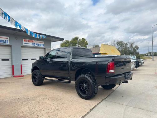 2015 RAM 1500 Tradesman/Express