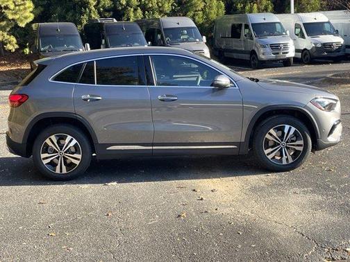 2026 Mercedes-Benz GLA 250 Base