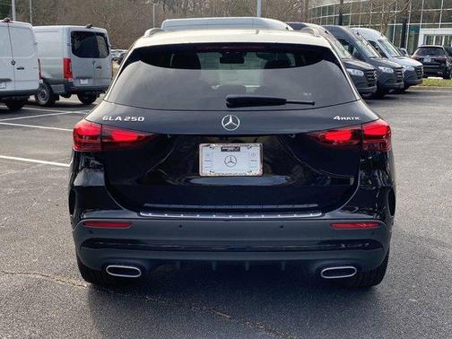 2025 Mercedes-Benz GLA 250 Base 4MATIC