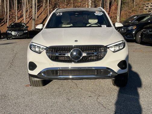 2025 Mercedes-Benz GLC 300 Base