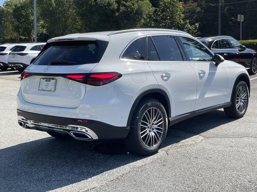 2025 Mercedes-Benz GLC 300 Base