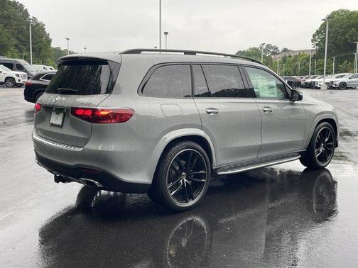 2025 Mercedes-Benz GLS 450 4MATIC