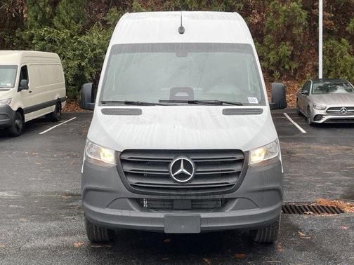 2025 Mercedes-Benz Sprinter 2500 High Roof