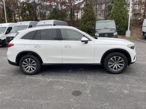 2026 Mercedes-Benz GLC 300 Base