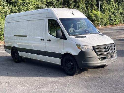 2025 Mercedes-Benz Sprinter 2500 High Roof