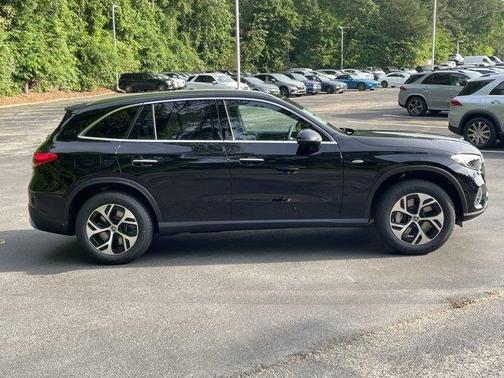 2025 Mercedes-Benz GLC 350e Base 4MATIC