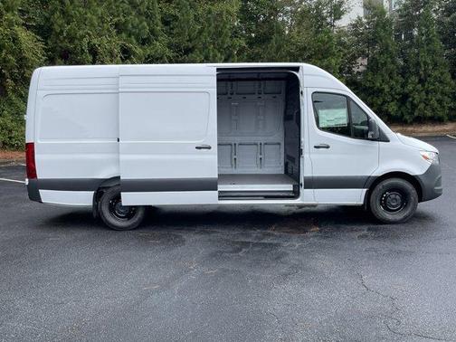 2025 Mercedes-Benz Sprinter 2500 High Roof