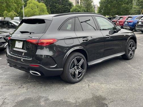 2025 Mercedes-Benz GLC 350e Base 4MATIC
