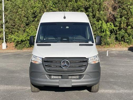 2025 Mercedes-Benz Sprinter 2500 High Roof