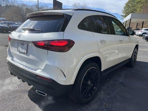 2025 Mercedes-Benz GLA 250 Base