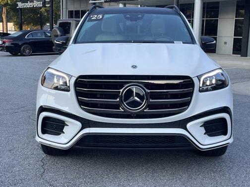 2025 Mercedes-Benz GLS 450 4MATIC