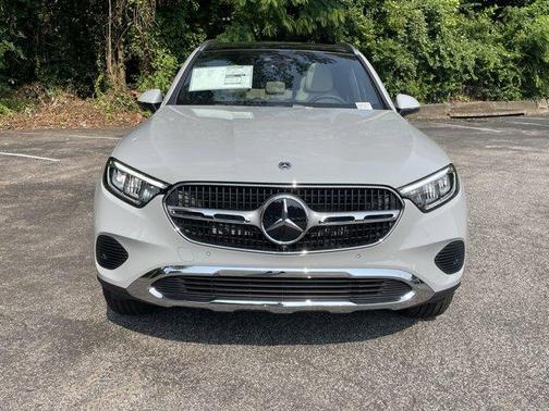 2025 Mercedes-Benz GLC 350e Base 4MATIC
