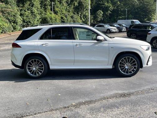 2025 Mercedes-Benz GLE 450e 4MATIC