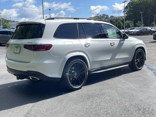 2025 Mercedes-Benz GLS 450 4MATIC