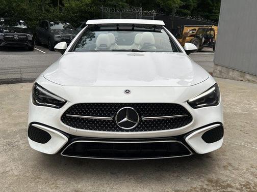Polar White 2025 Mercedes-Benz CLE 300 Base 4MATIC