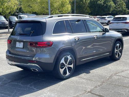 2026 Mercedes-Benz GLB 250 Base