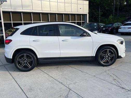 2025 Mercedes-Benz GLA 250 Base