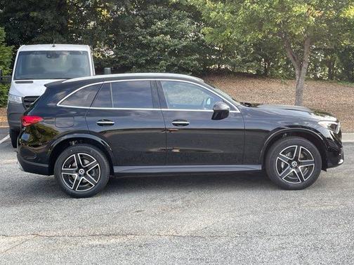 2026 Mercedes-Benz GLC 300 Base