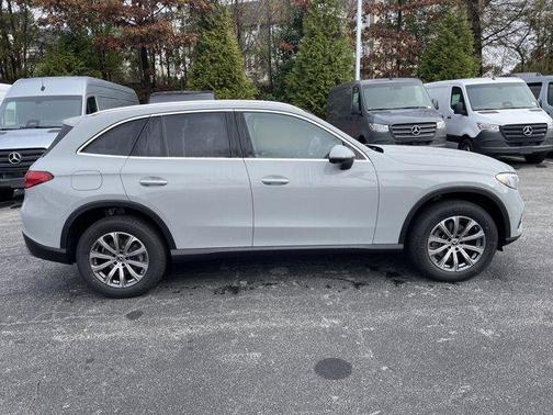 2026 Mercedes-Benz GLC 300 Base 4MATIC