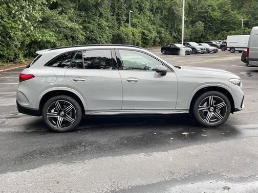 2025 Mercedes-Benz GLC 300 Base
