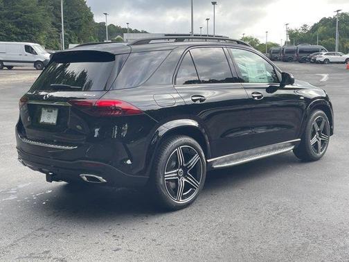 2025 Mercedes-Benz GLE 450e 4MATIC
