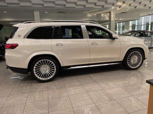 2022 Mercedes-Benz Maybach GLS 600 4MATIC