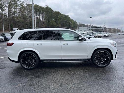 2025 Mercedes-Benz GLS 450 4MATIC