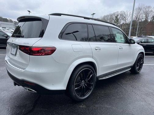 2025 Mercedes-Benz GLS 450 4MATIC