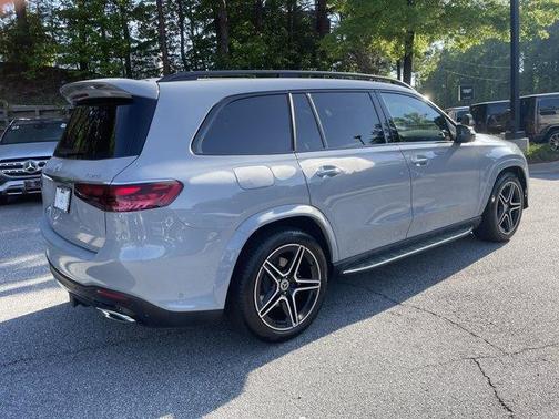 2025 Mercedes-Benz GLS 450 4MATIC