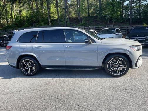 2025 Mercedes-Benz GLS 450 4MATIC