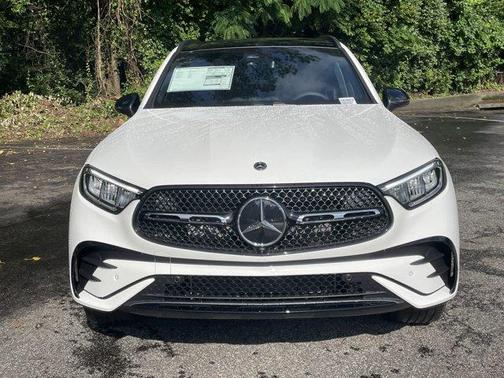 2025 Mercedes-Benz GLC 350e Base 4MATIC