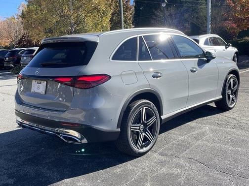 2026 Mercedes-Benz GLC 300 Base