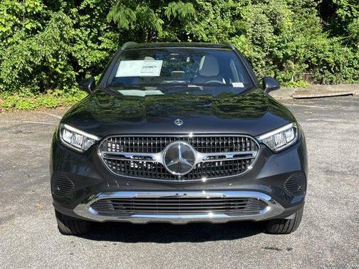 2025 Mercedes-Benz GLC 350e Base 4MATIC