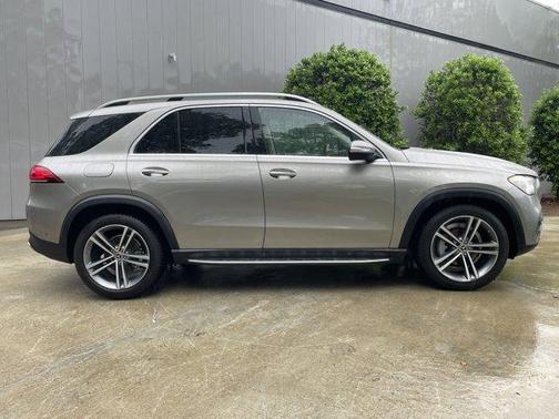2022 Mercedes-Benz GLE 350 Base
