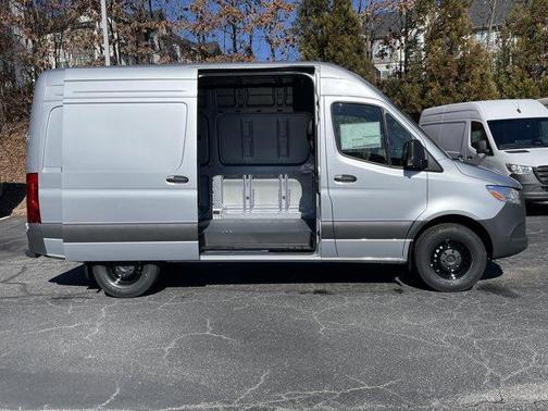 2026 Mercedes-Benz Sprinter 2500 Standard Roof