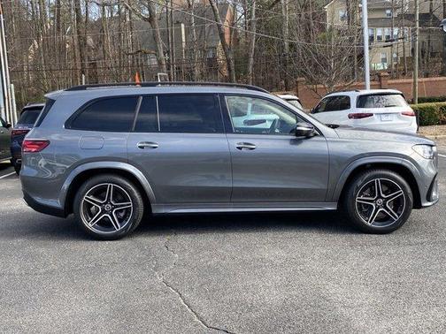 2025 Mercedes-Benz GLS 450 4MATIC