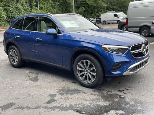 2025 Mercedes-Benz GLC 300 Base
