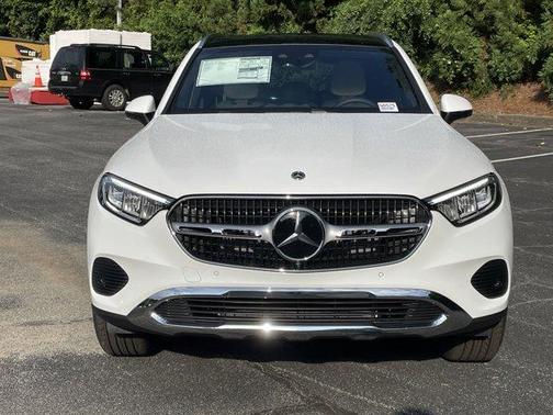 2025 Mercedes-Benz GLC 350e Base 4MATIC