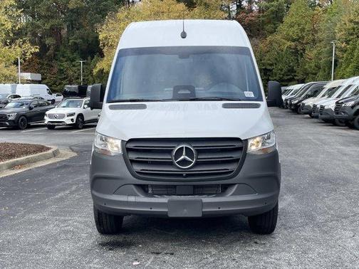 2026 Mercedes-Benz Sprinter 2500 HIGH ROOF HO 170