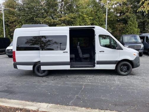 2026 Mercedes-Benz Sprinter 2500 HIGH ROOF HO 170